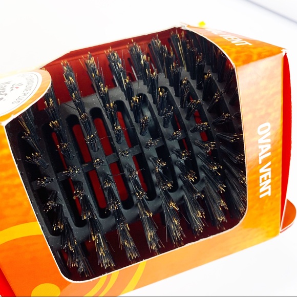Kareco Ionic Tourmaline Plus Oval Vent Brush - Picture 2 of 3